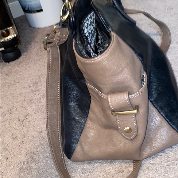 Black & Tan purse - Picture 5 of 5